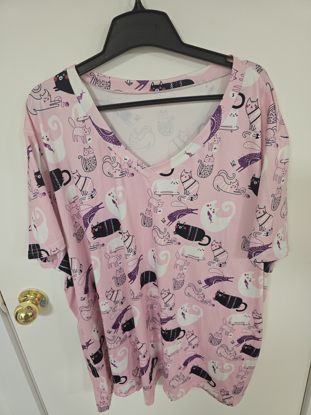 SHEIN Pink Cat Print V-Neck Sleep Tee